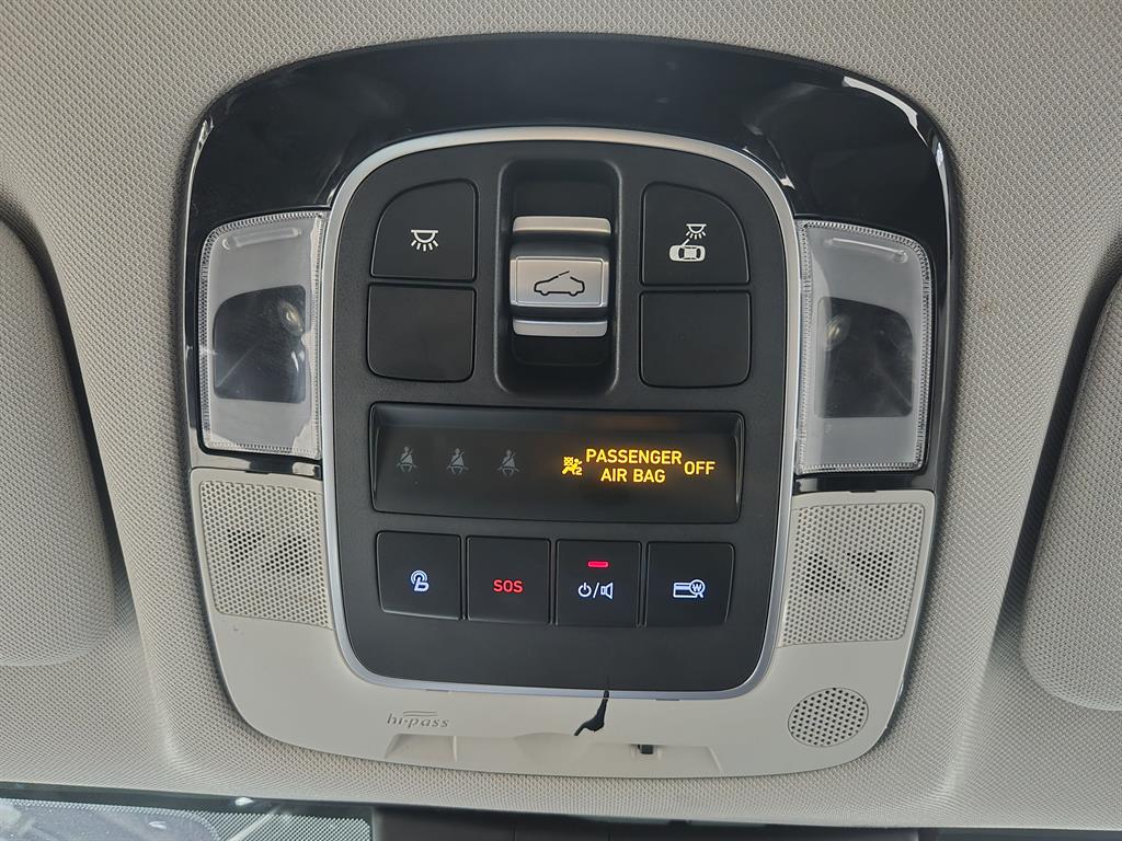 Hyundai Sonata — photo 14