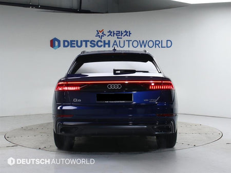 Audi Q8 — photo 04