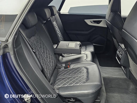 Audi Q8 — photo 12