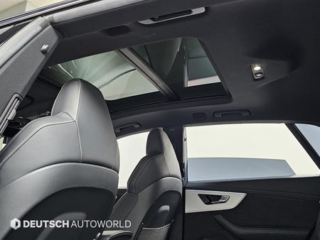 Audi Q8 — photo 19