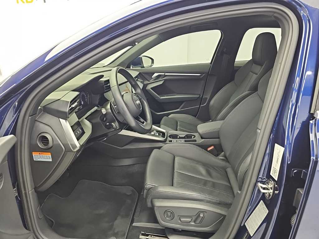 Audi A3 — photo 11
