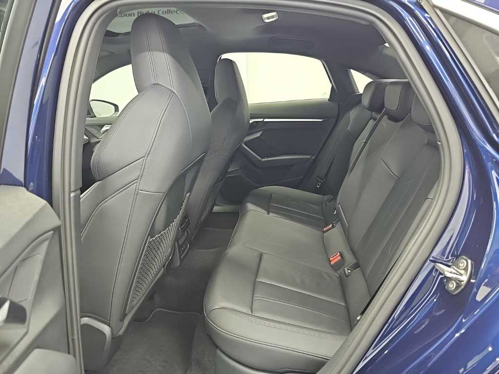 Audi A3 — photo 12