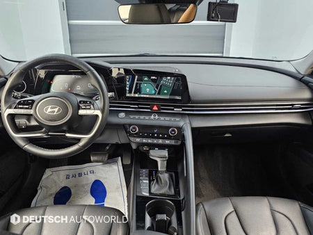 Hyundai Avante — photo 07