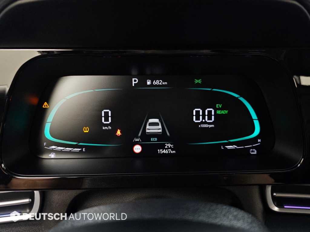 Hyundai Avante — photo 08