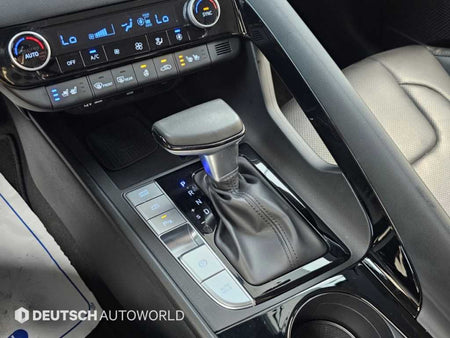 Hyundai Avante — photo 09
