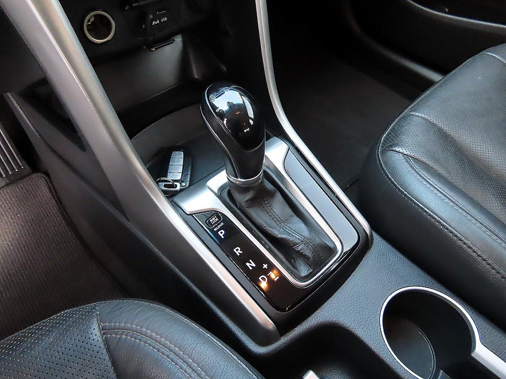 Hyundai i30 — photo 10