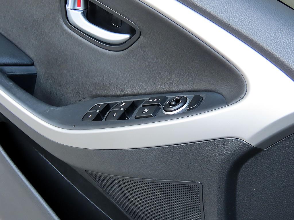 Hyundai i30 — photo 11