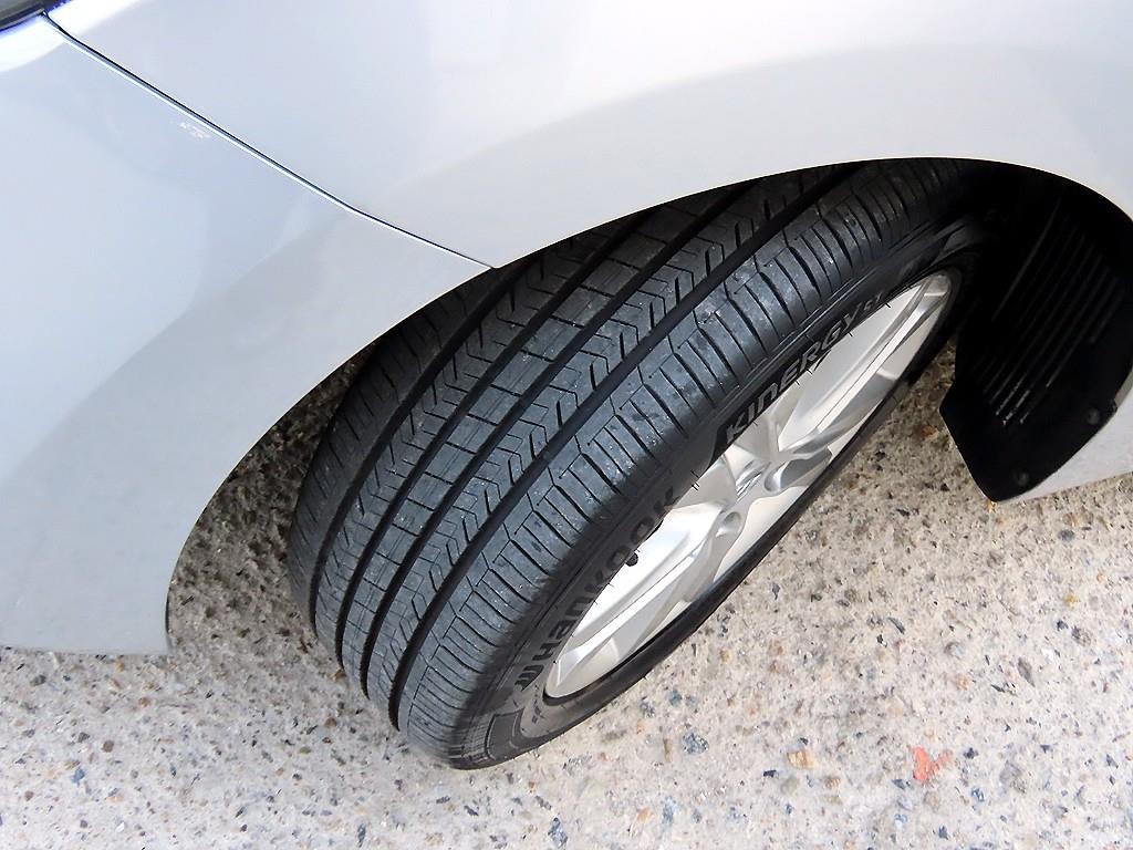 Hyundai i30 — photo 18