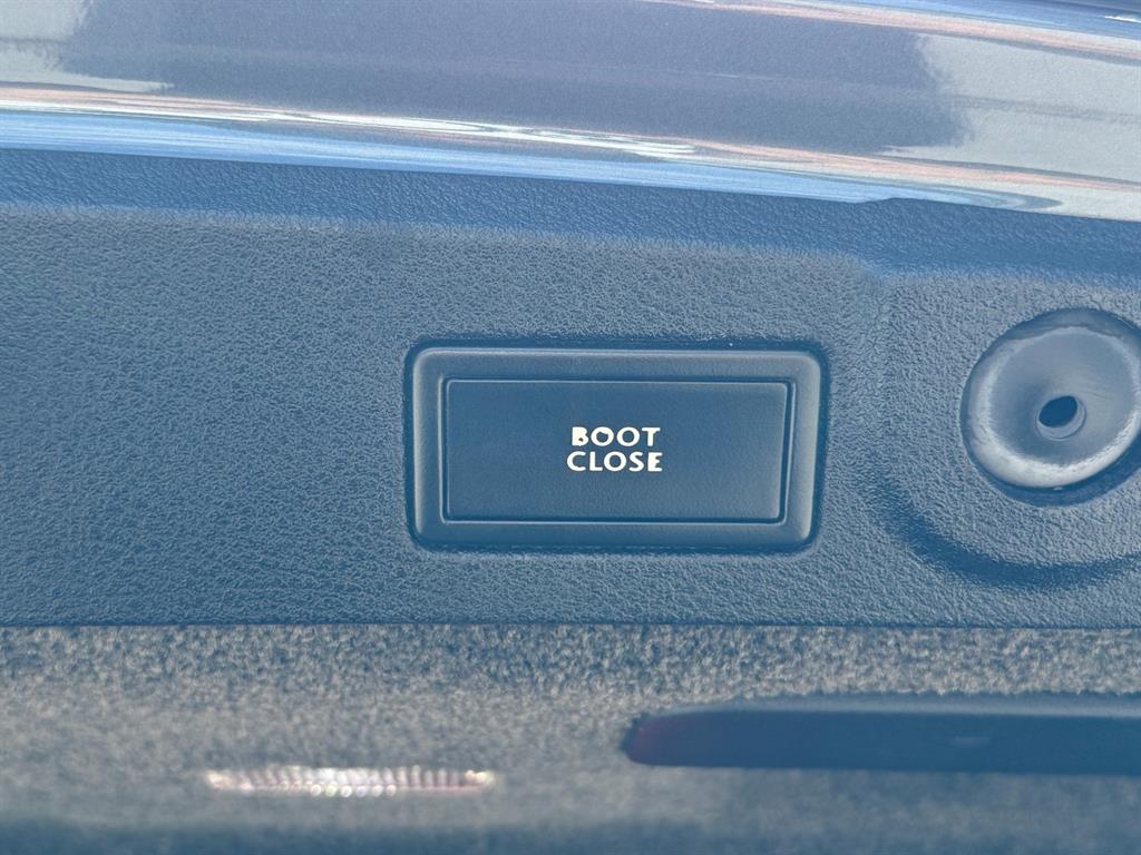 Bentley Continental — photo 16