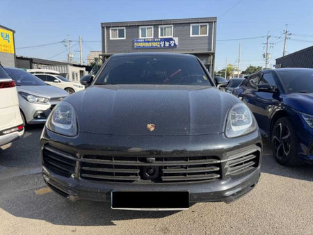Porsche Cayenne — photo 01