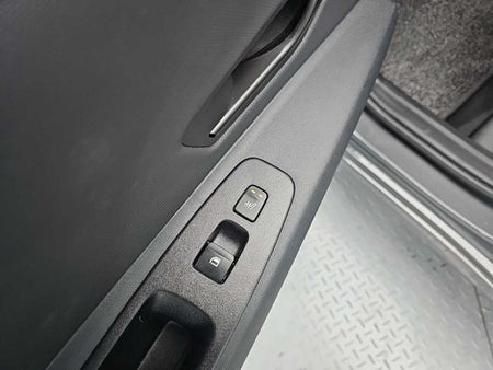 Hyundai Avante — photo 13