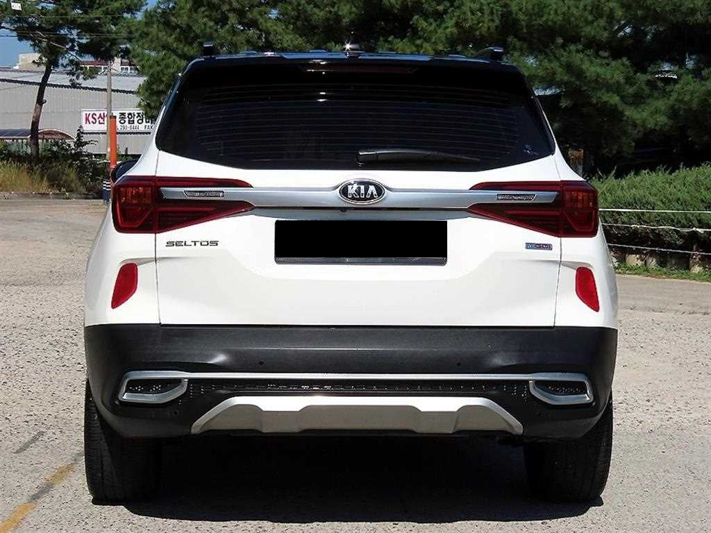 Kia Seltos — photo 04