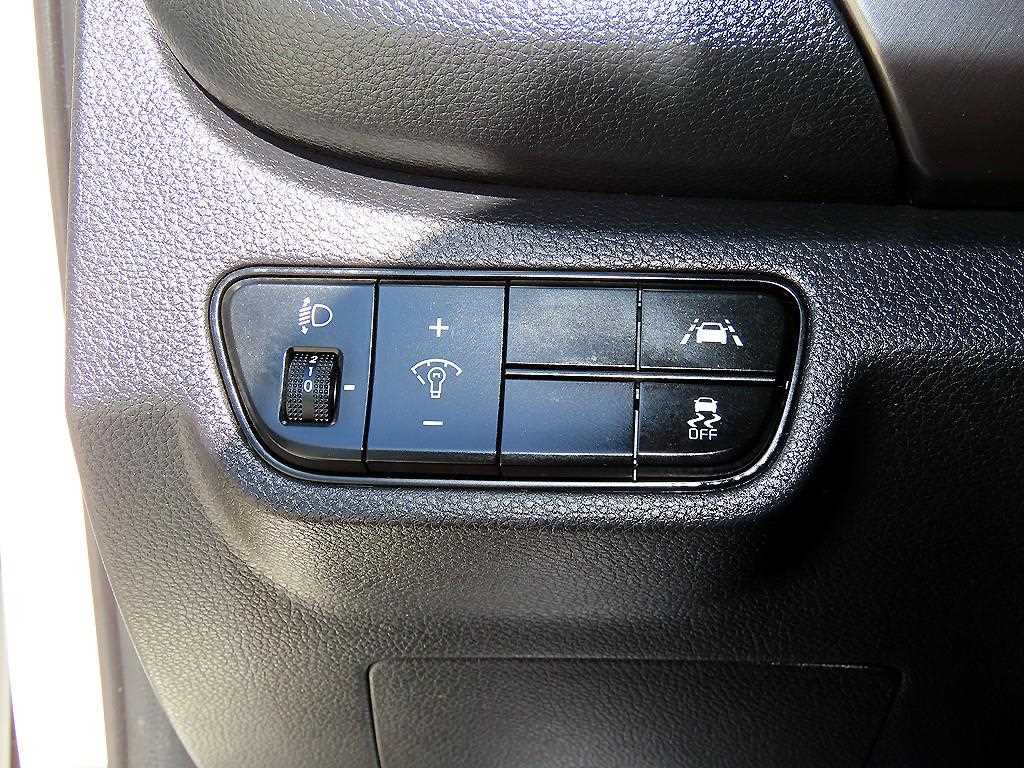 Kia Seltos — photo 12