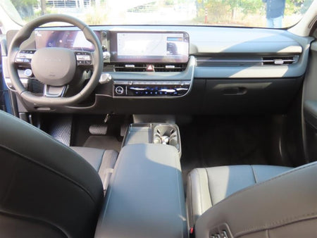 Hyundai Ioniq5 — photo 16