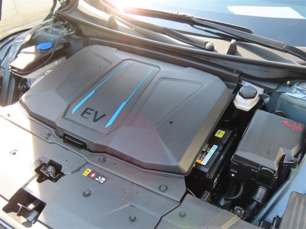 Hyundai Ioniq5 — photo 20
