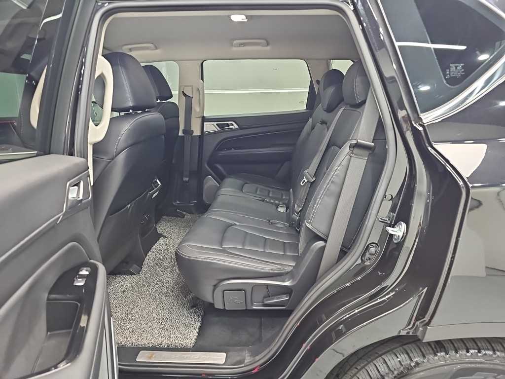 KGM Rexton — photo 12