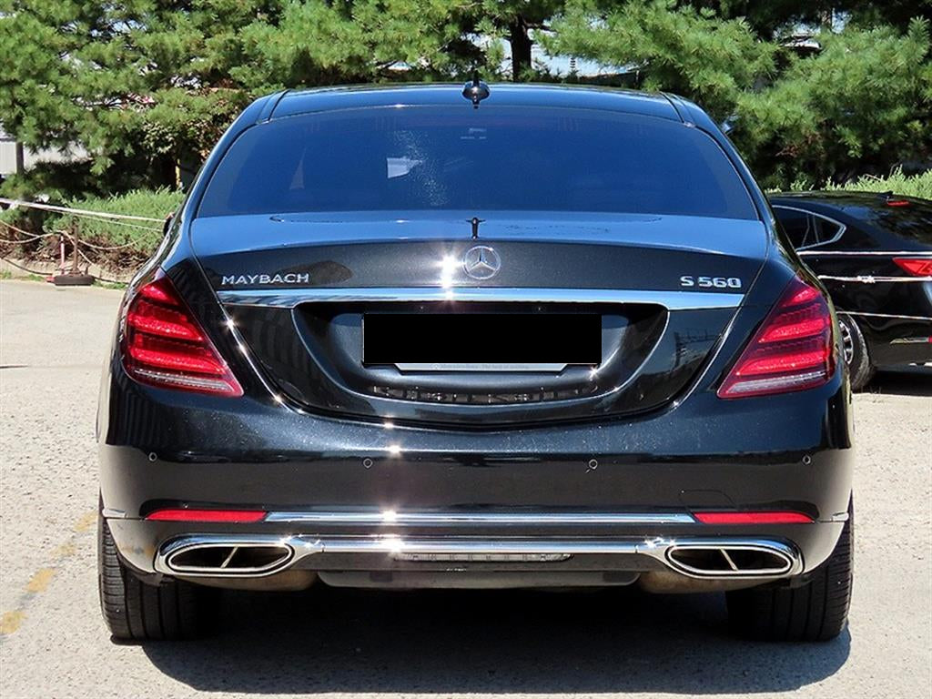 Mercedes-Benz S-Class — photo 04