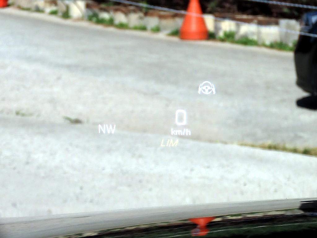 Mercedes-Benz S-Class — photo 11