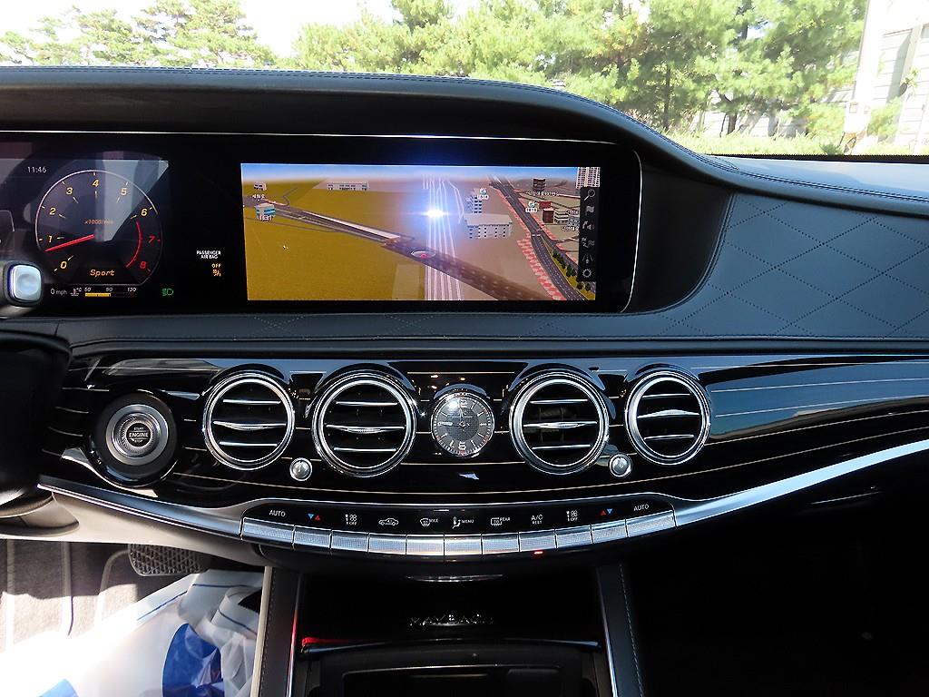 Mercedes-Benz S-Class — photo 12