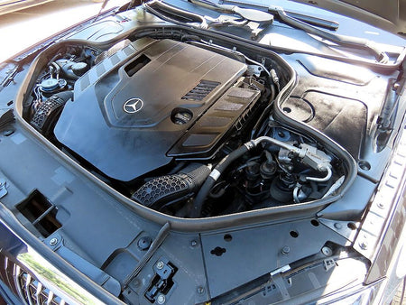 Mercedes-Benz S-Class — photo 19