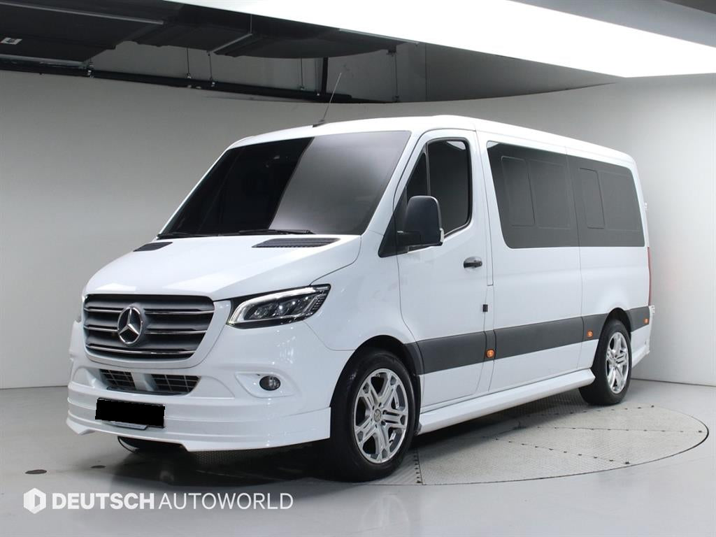 Mercedes-Benz Sprinter — photo 01