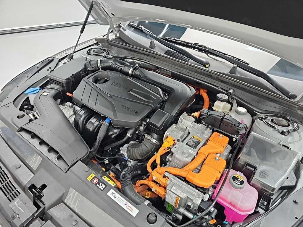 Kia K5 — photo 05
