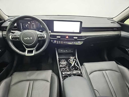 Kia K5 — photo 07
