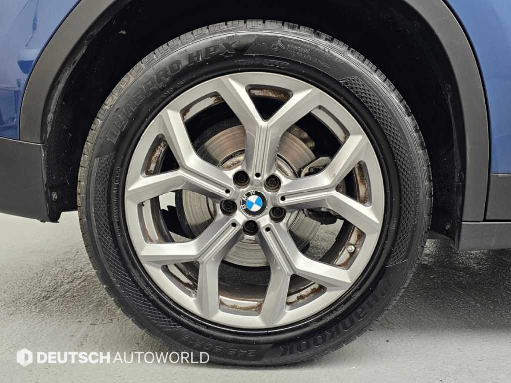 BMW X3 — photo 05