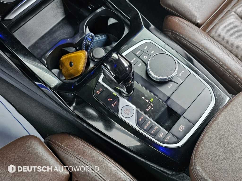 BMW X3 — photo 09