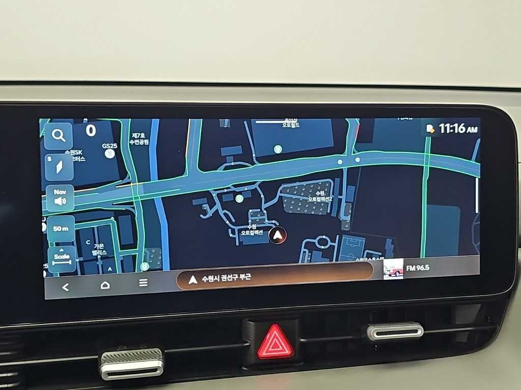 Hyundai Ioniq5 — photo 13