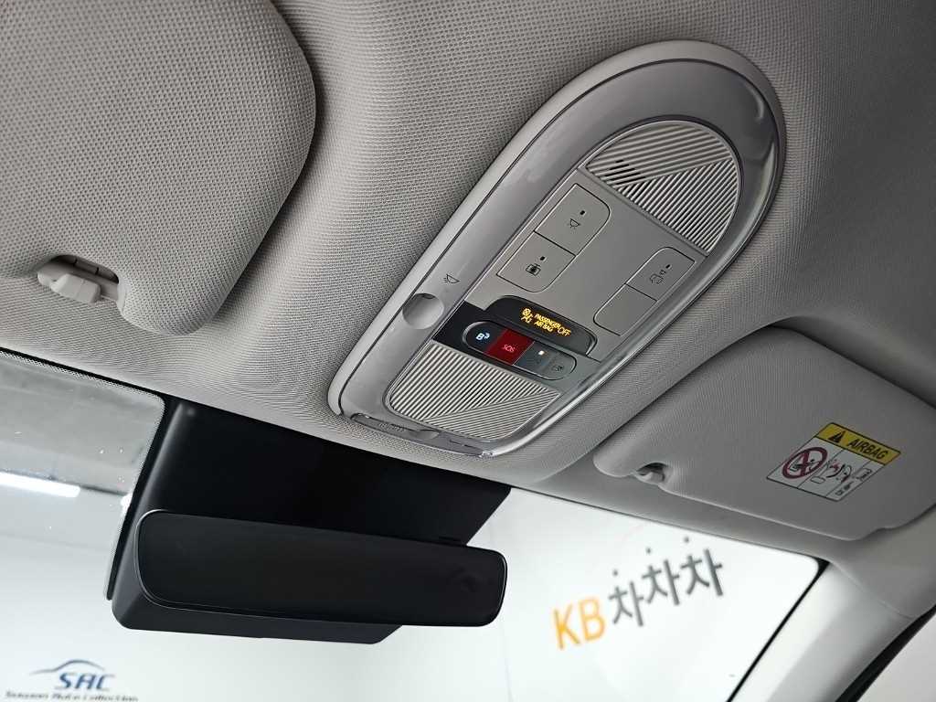 Hyundai Ioniq5 — photo 16