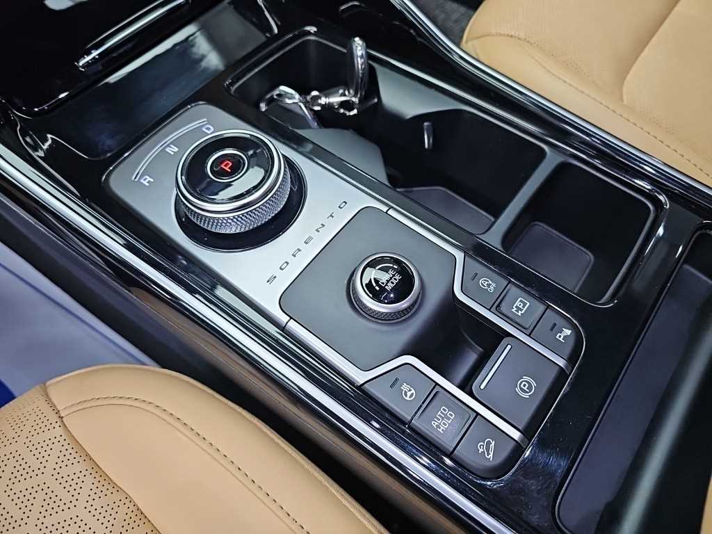 Kia Sorento — photo 08