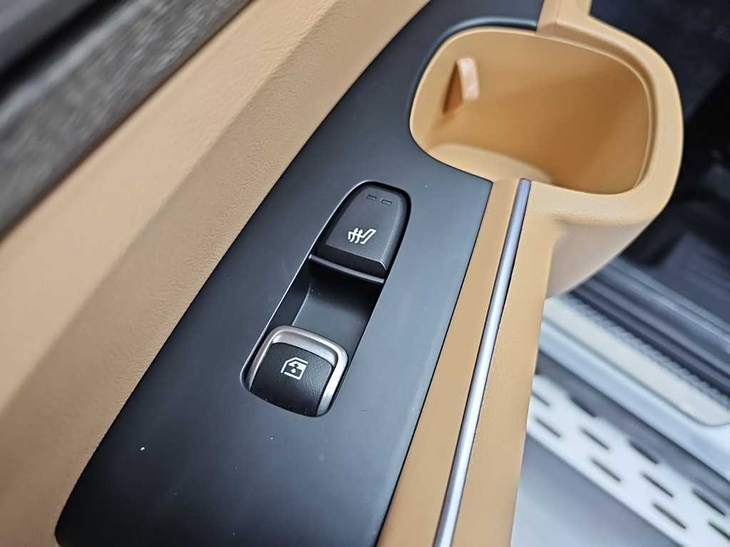 Kia Sorento — photo 13