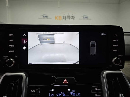 Kia Sorento — photo 16