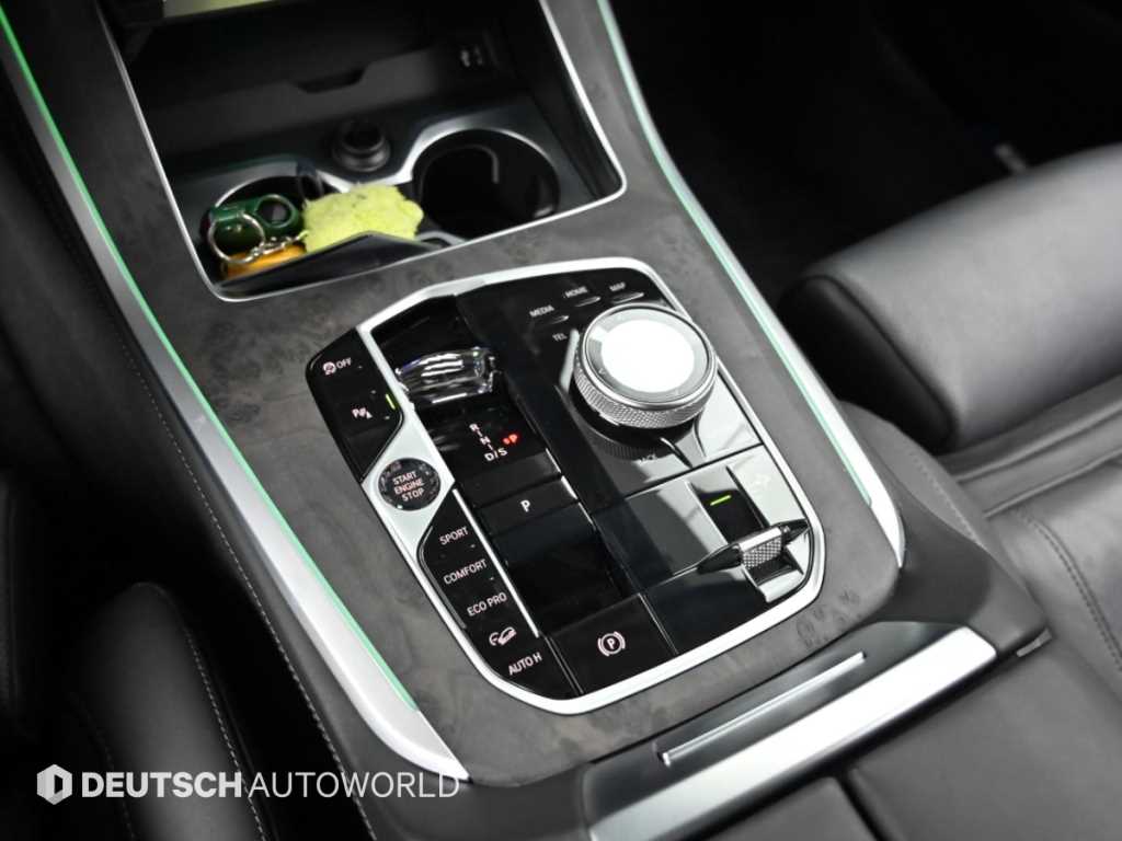 BMW X5 — photo 09