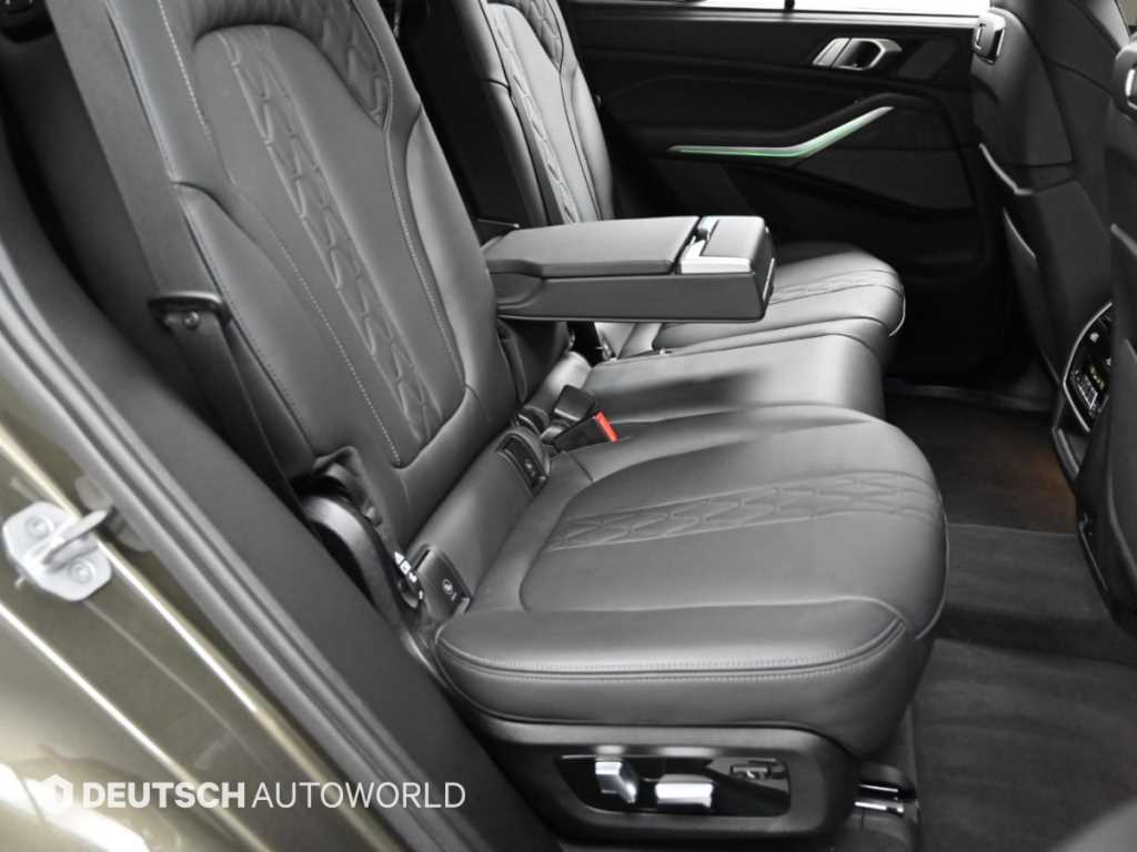BMW X5 — photo 12