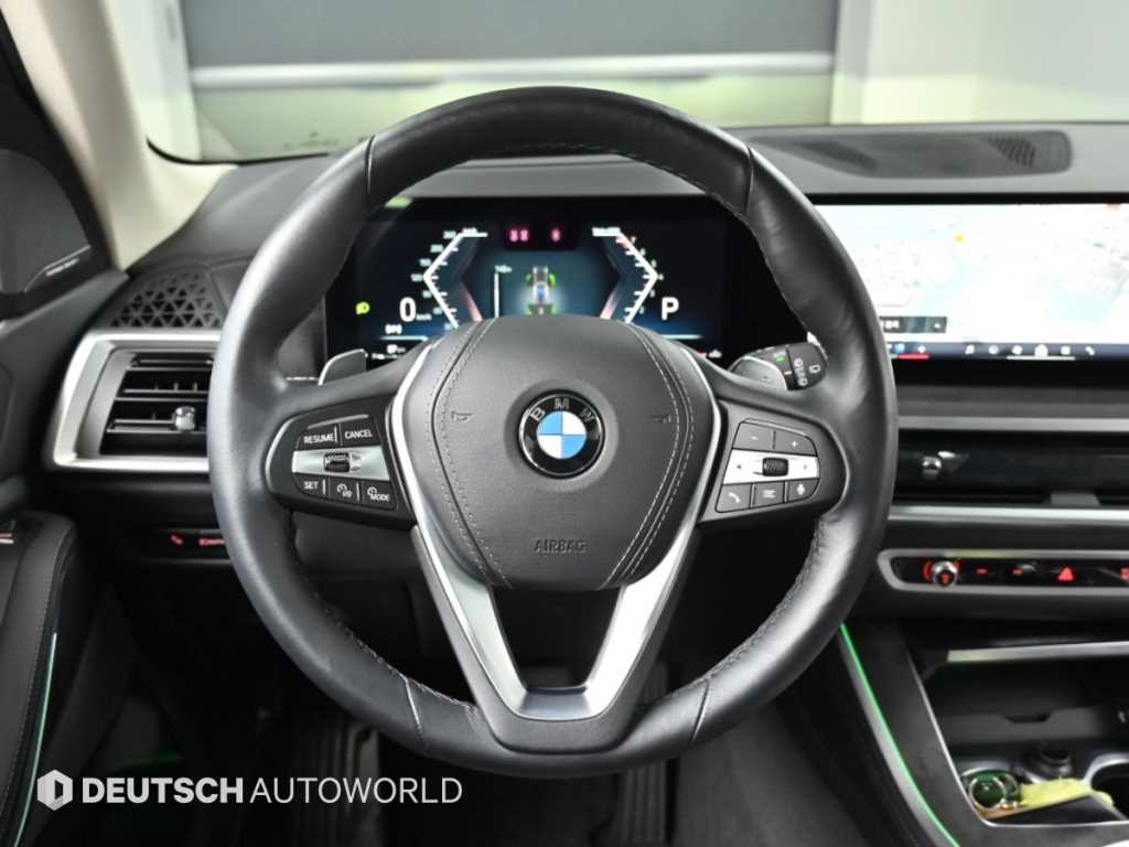 BMW X5 — photo 13