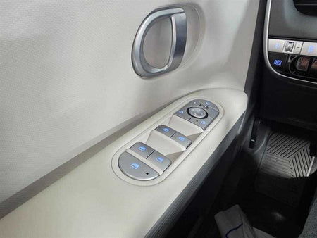 Hyundai Ioniq5 — photo 18
