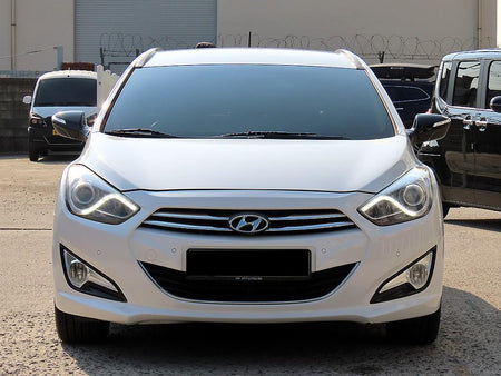 Hyundai i40 — photo 01