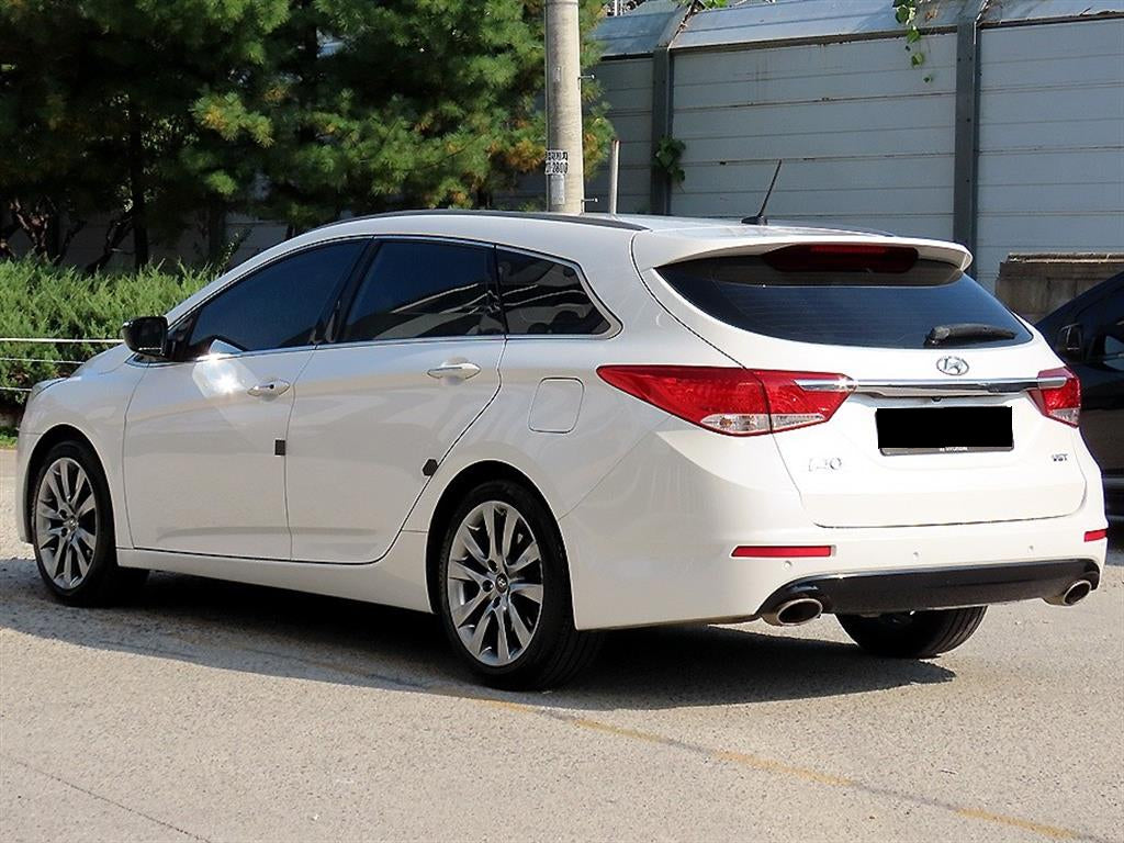 Hyundai i40 — photo 03