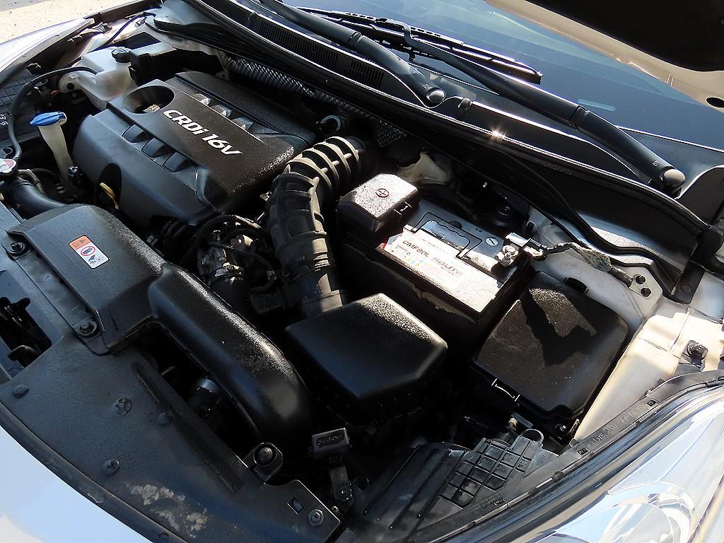 Hyundai i40 — photo 19