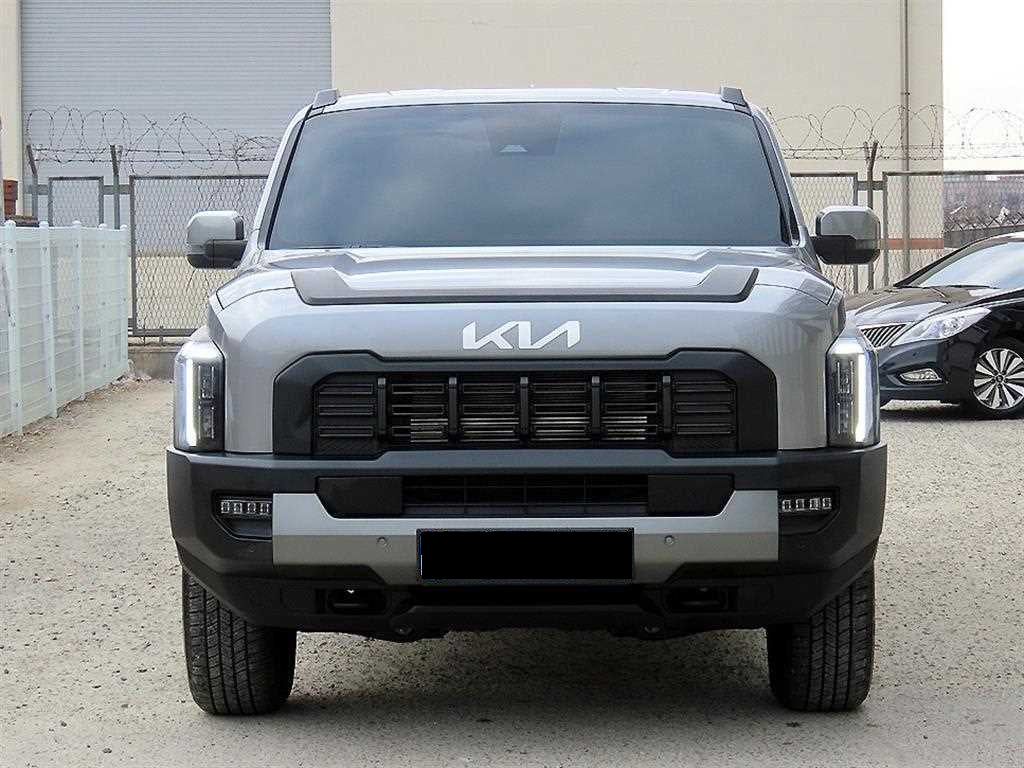 Kia Tasman — photo 01
