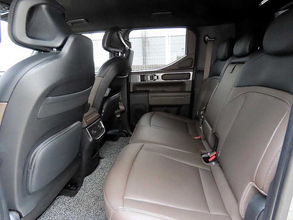 Kia Tasman — photo 06
