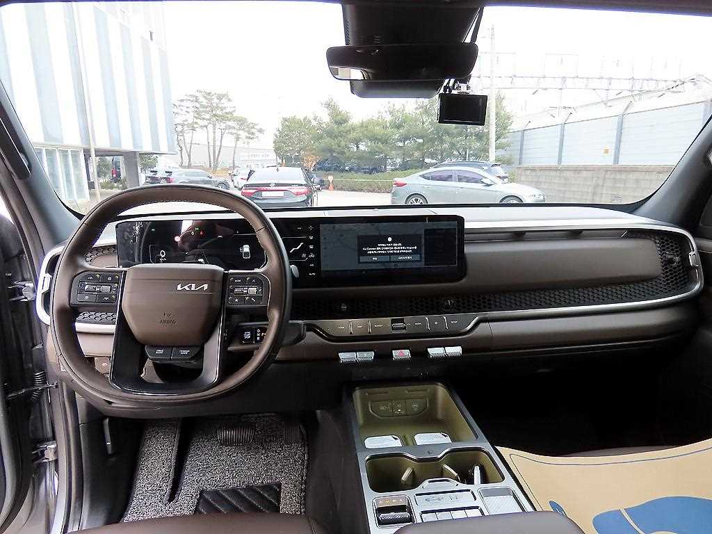 Kia Tasman — photo 07