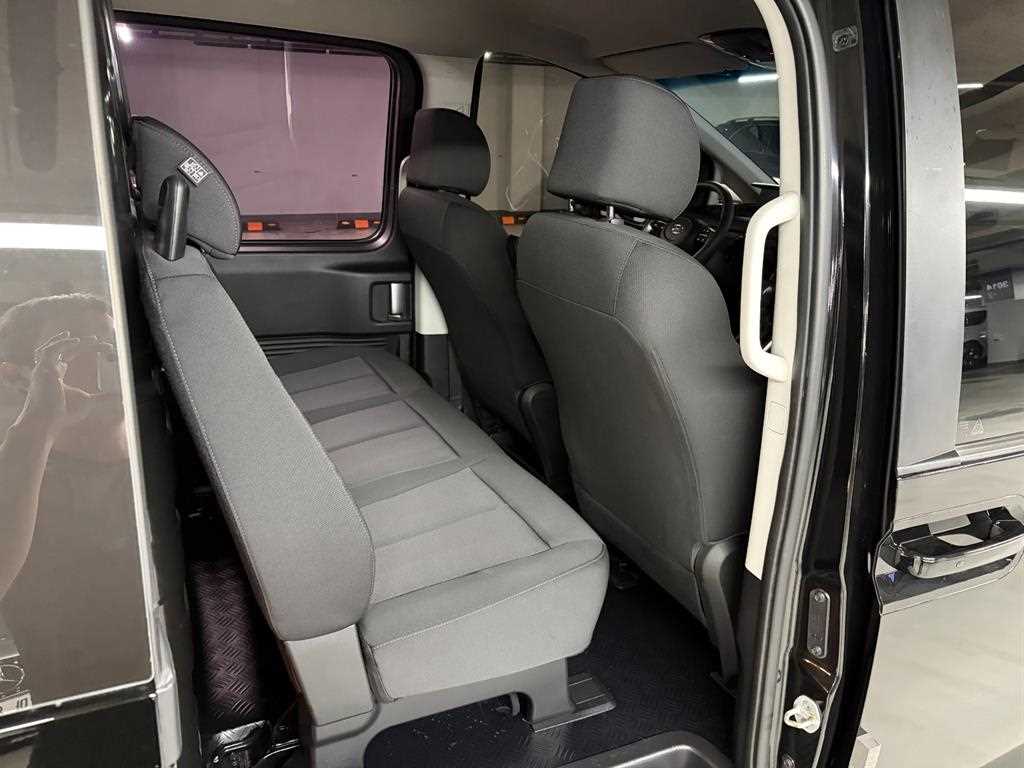 Hyundai Staria — photo 17