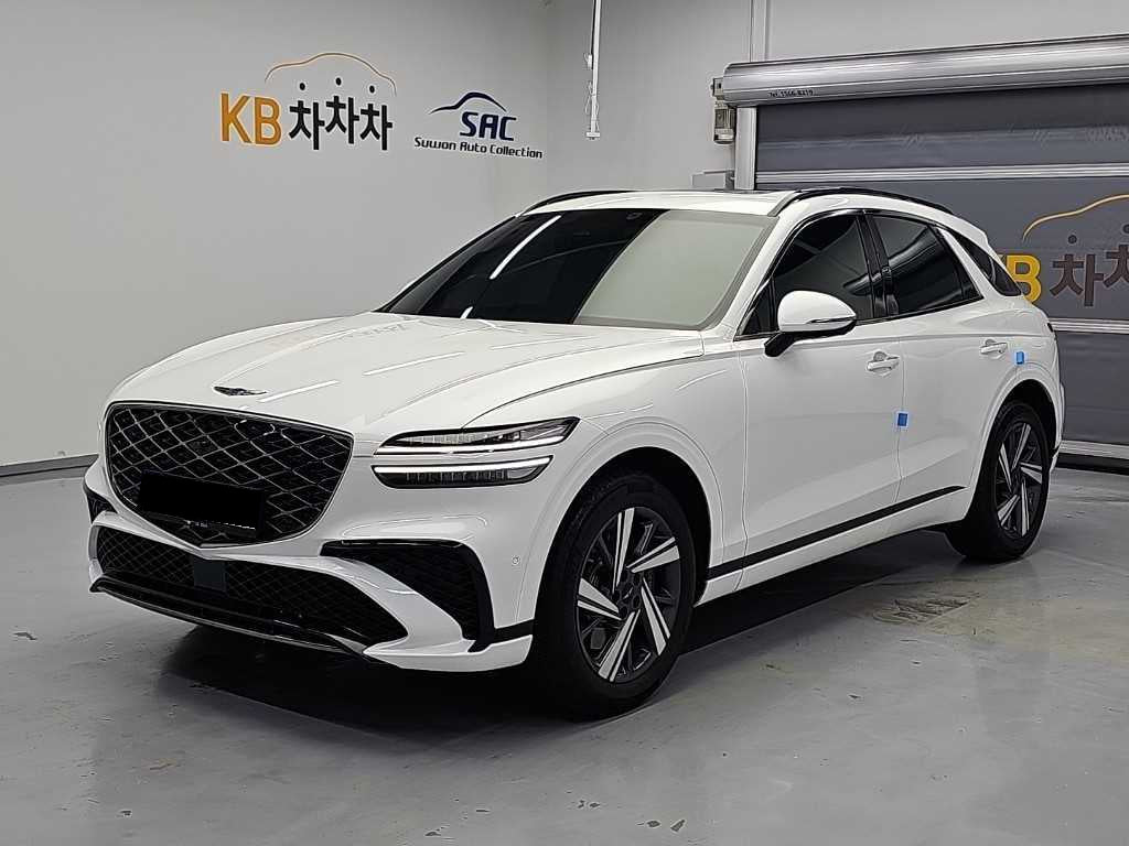 Genesis GV70 — photo 02