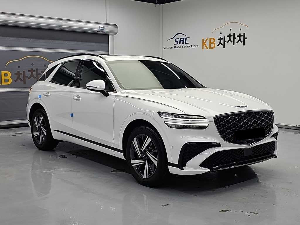 Genesis GV70 — photo 04