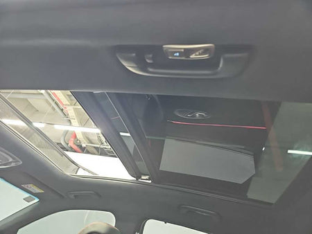 Genesis GV70 — photo 14