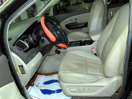 Kia Carnival — photo 06