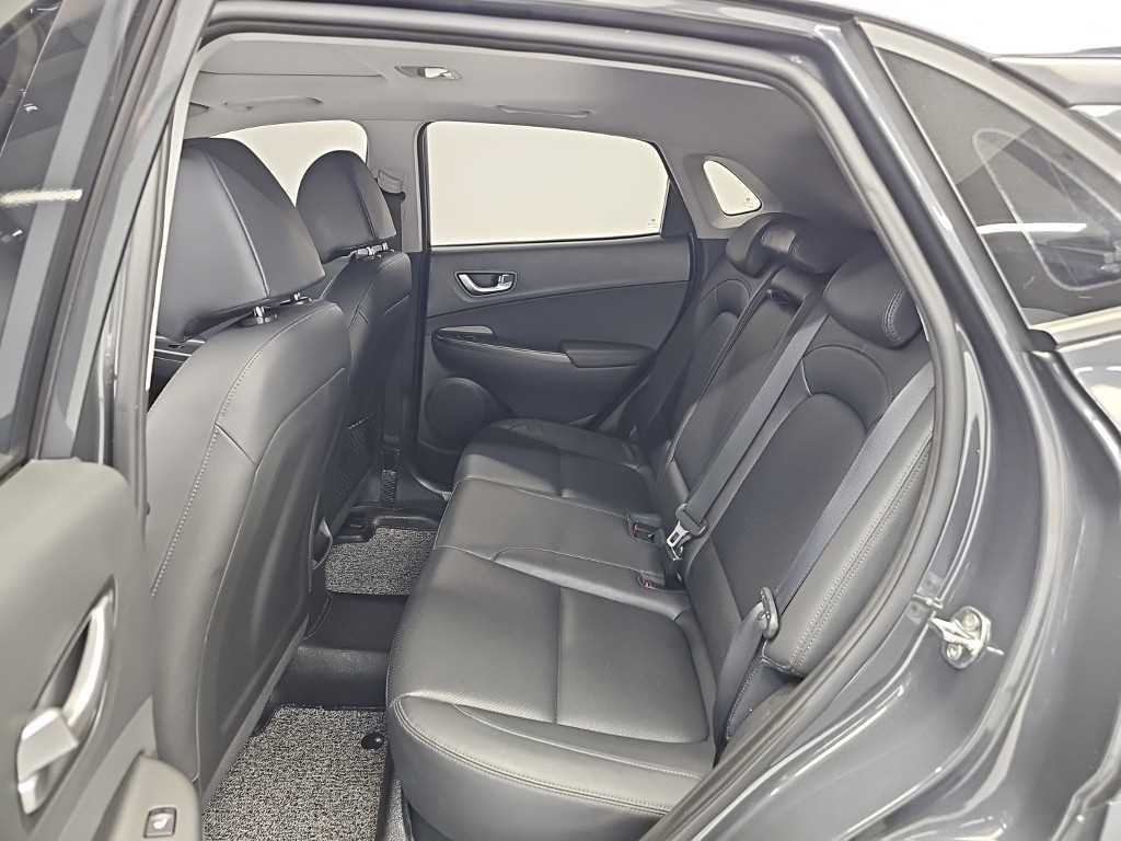 Hyundai Kona — photo 12